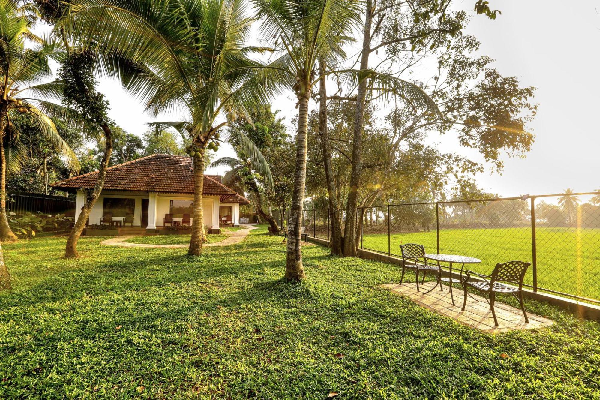 Paadam By The Backwaters Kumarakom Ngoại thất bức ảnh